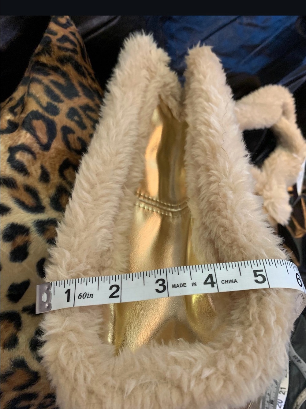 Madden Girl Gold Metallic Hobo with Beige Faux Fur Trim - Picture 6 of 7